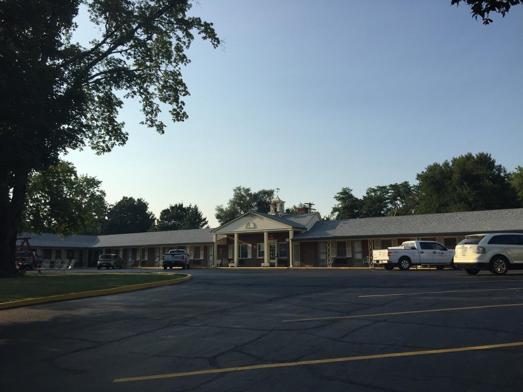 Old Kentucky Home Motel Bardstown Exterior photo